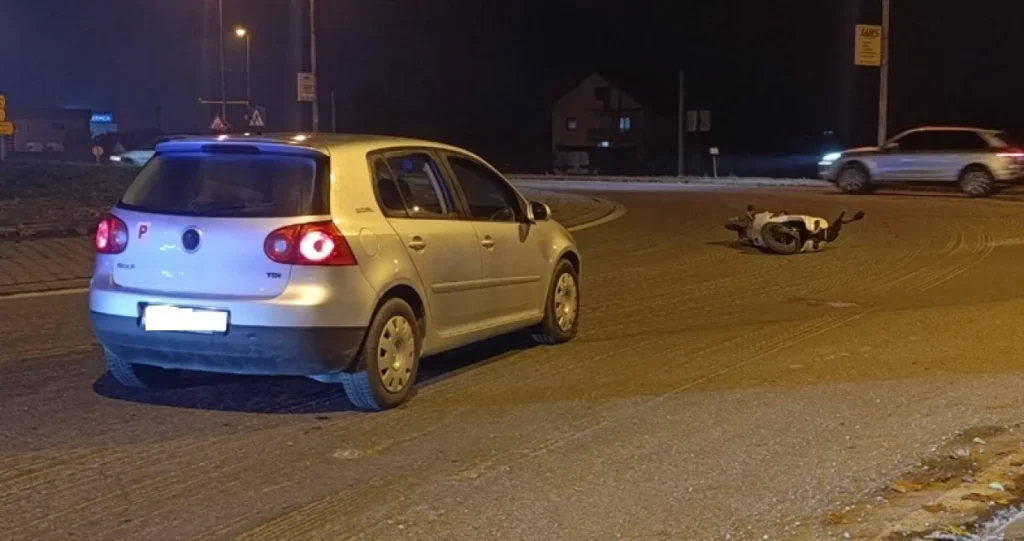 Nesreća u bh. gradu: U strahovitom sudaru motocikla i Golfa povrijeđena jedna osoba