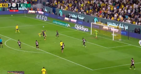 (VIDEO) RIJEČI SU IZGUBILE SMISAO: Ronaldo je upravo postigao jedan od NAJLUĐIH golova u karijeri