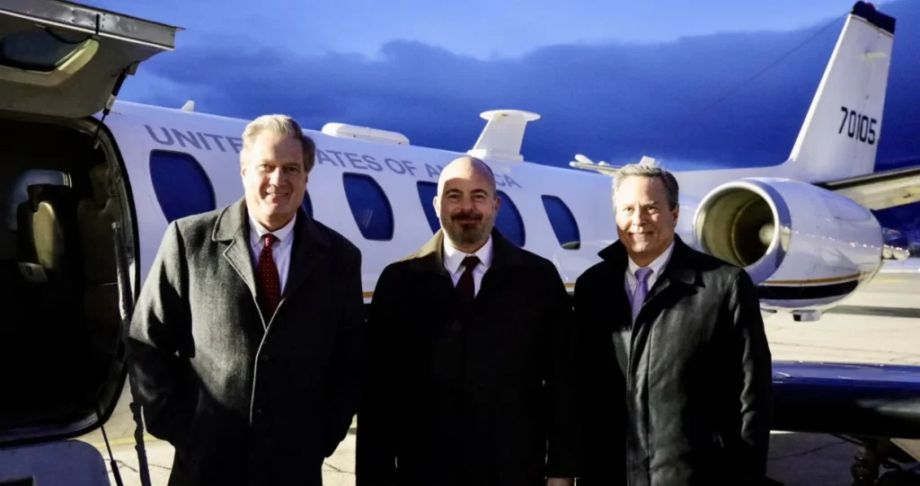 Američki kongresmeni stigli u Sarajevo: Planirani su sastanci sa Schmidtom, bh. zvaničnicima…