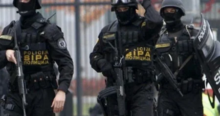 Akcija SIPA-e u Bihaću: Uhapšeno šest osoba, osumnjičeni prebacivali normu u kriminalu