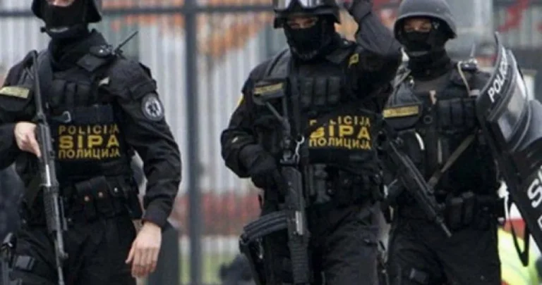 Akcija SIPA-e u Bihaću: Uhapšeno šest osoba, osumnjičeni prebacivali normu u kriminalu