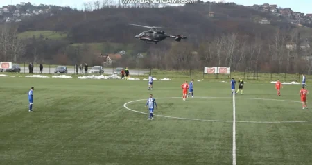 (VIDEO) Helikopter Vlade RS prekinuo utakmicu, pogledajte reakciju šokiranih igrača Slavije i Veleža