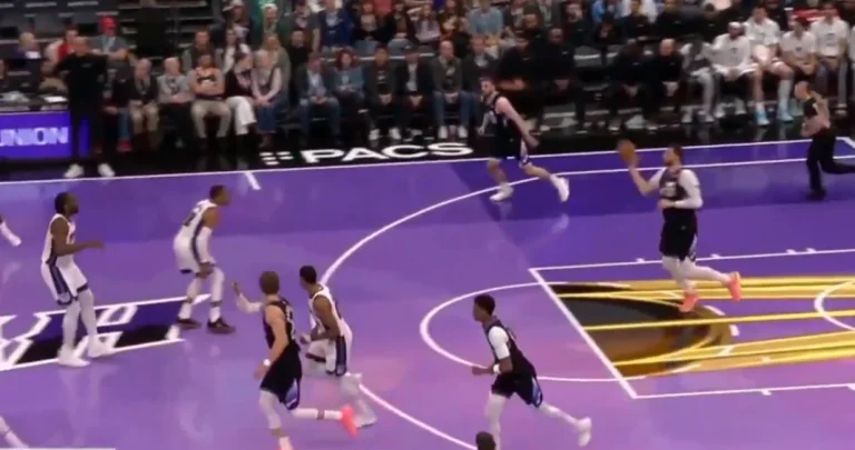 (VIDEO) Jusuf Nurkić BRILJIRA sa asistencijama: Pogledajte pas preko čitavog terena (VIDEO) Jusuf Nurkić BRILJIRA sa asistencijama: Pogledajte pas preko čitavog terena