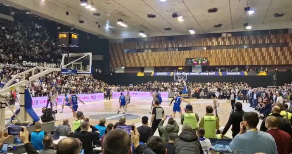 (VIDEO) Skenderija je bila na nogama tokom posljednjeg napada Zmajeva, uslijedilo je veliko razočarenje