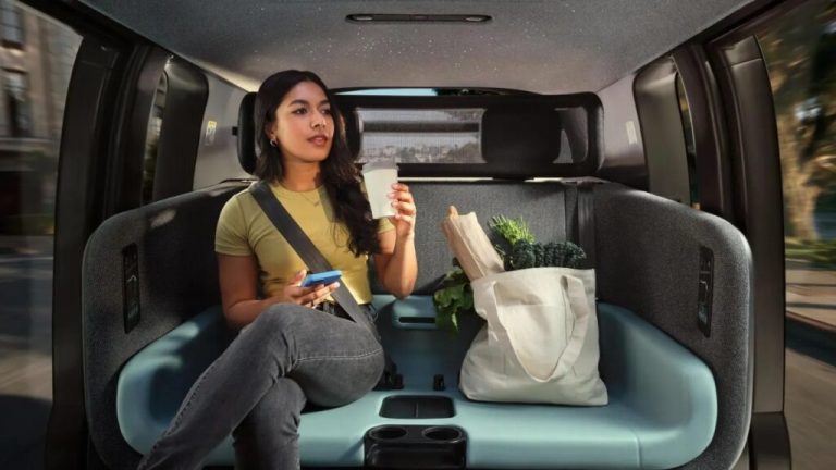 Amazonov robotski taksi Zoox počeo je prevoziti putnike u San Franciscu – besplatno