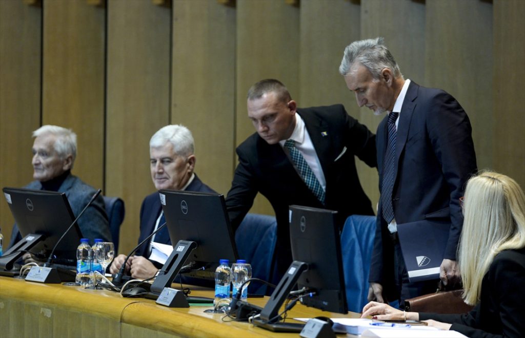 Kvoruma ima, apel da se razmatra samo državni budžet