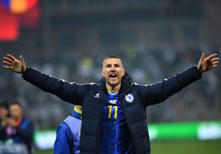 ŠPANSKI KOMENTATOR PAO U TRANS KADA JE BAJRAKTAREVIĆ ZABIO GOL: Ovo morate pogledati…(VIDEO)