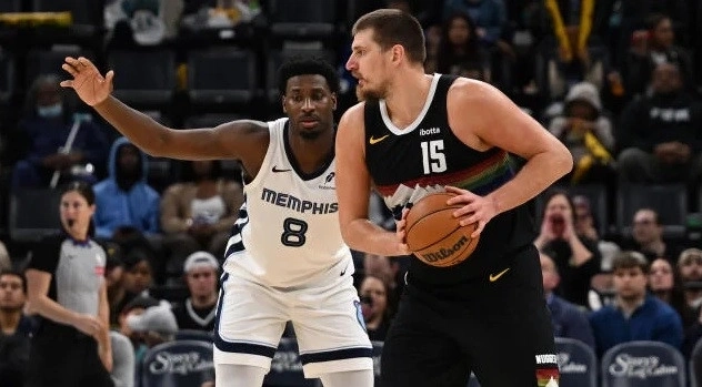 Denver bolji od Memphisa, uz triple-double Jokića Denver bolji od Memphisa, uz triple-double Jokića