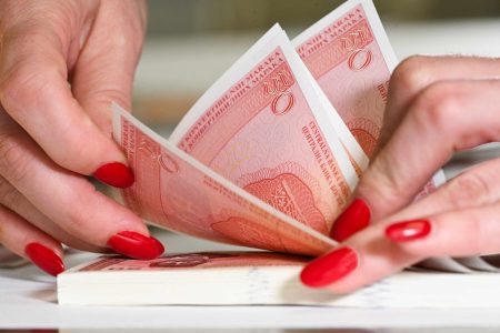 VJEROVALI ILI NE: BiH ima dosta veće novčane rezerve od Hrvatske i Slovenije zajedno