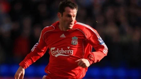 Carragher upozorava: Liverpool mora opet potrošiti u januaru