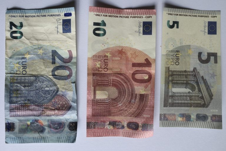 PBD BiH upućuje apel građanima na oprez zbog pojave tzv. „filmskih novčanica“