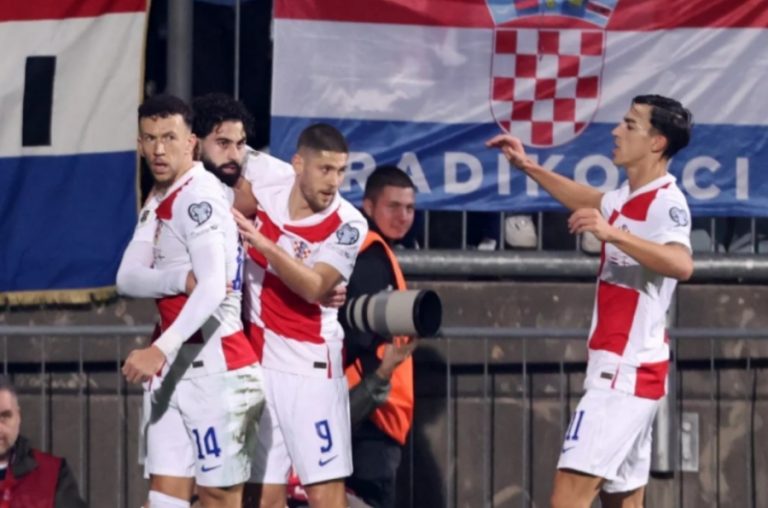 SRUŠILI FARSKE OTOKE: Hrvatska se još jednom plasirala na Svjetsko prvenstvo SRUŠILI FARSKE OTOKE: Hrvatska se još jednom plasirala na Svjetsko prvenstvo