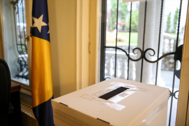 Prijevremeni izbori u RS-u: Do 11 sati glasalo 121.432 birača, izlaznost 9,76 % Prijevremeni izbori u RS-u: Do 11 sati glasalo 121.432 birača, izlaznost 9,76 %