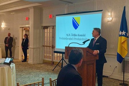 ŽELJKO KOMŠIĆ SA NAŠIM LJUDIMA U AMERICI: Dvije sjajne generacije su obnovile državnost i odbranile Bosnu i Hercegovinu. Sada nam treba nova…! (FOTO, VIDEO)