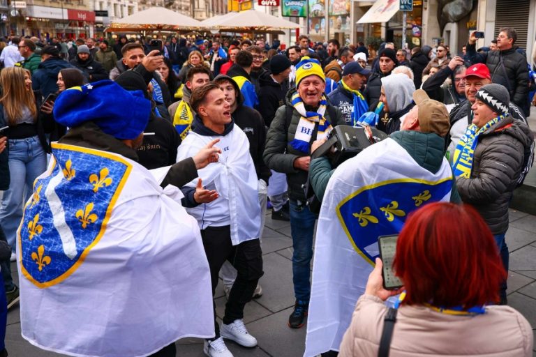 AUSTRIJANCI U ŠOKU: Kao da smo usred pravog bosanskog derneka (VIDEO)