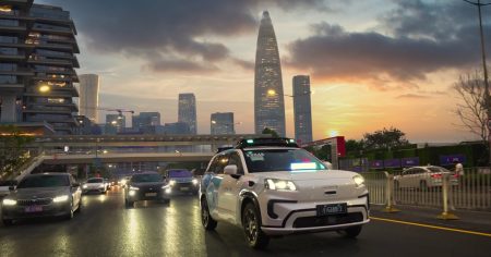 Kineskim gradovima voze komercijalni robotaksiji tvrtke Pony.ai sedme generacije Kineskim gradovima voze komercijalni robotaksiji tvrtke Pony.ai sedme generacije