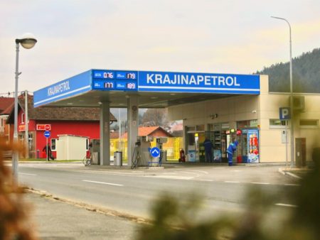 AKCIONARI ZBUNJENI: Kesić odbio ponudu Optime da kupi akcije Krajinapetrola