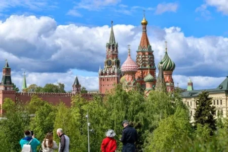 Ruska protivzračna odbrana oborila dva ukrajinska drona na putu za Moskvu