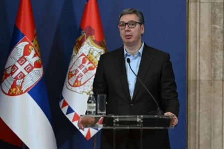 Vučić najavio tužbe protiv svjetskih medija zbog navoda o umiješanosti u Sarajevo safariju