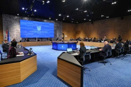 Vlada RH izdvojila 3,4 milijuna eura za Hrvate u BiH i Srbiji