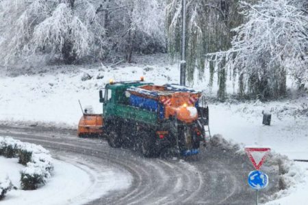 KJKP Rad – Zimska služba na terenu, 36 vozila čisti saobraćajnice