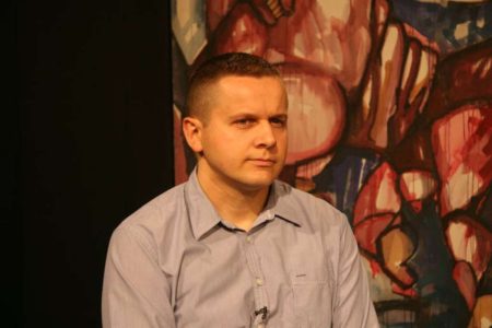 Izložba „Dodir Zorana Crnčevića u Mostaru: Vizualna meditacija o vodi, boji i identitetu