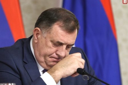 UZALUD SE DODIK RADOVAO, VESELJE JE KRATKO TRAJALO: Kongresmeni Meeks i Keating traže odgovor od Rubija: Zašto su Dodiku i saradnicima ukinute sankcije?