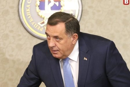 GRAĐANIN DODIK NIKAKO DA SHVATI DA JE NJEGOVO VRIJEME PROŠLO: Naš položaj danas je ekonomski…