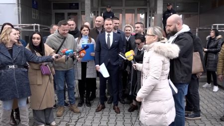 MUP saslušao Đajića, Stanivuković pita: Ko je čekao 40.000 u autu?