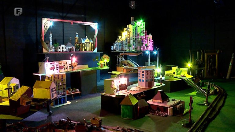 Na sceni Bosanskog narodnog pozorišta Zenica uskoro premijera predstave Grad svjetlosti Na sceni Bosanskog narodnog pozorišta Zenica uskoro premijera predstave Grad svjetlosti