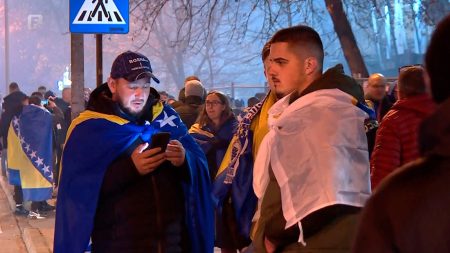 Na ulicama koje vode ka Bilinom polju vlada optimizam, navijači očekuju važnu pobjedu