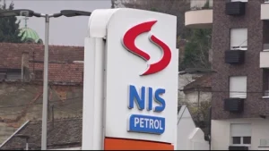 U ponedjeljak vanredna sjednica Vlade Srbije zbog NIS-a