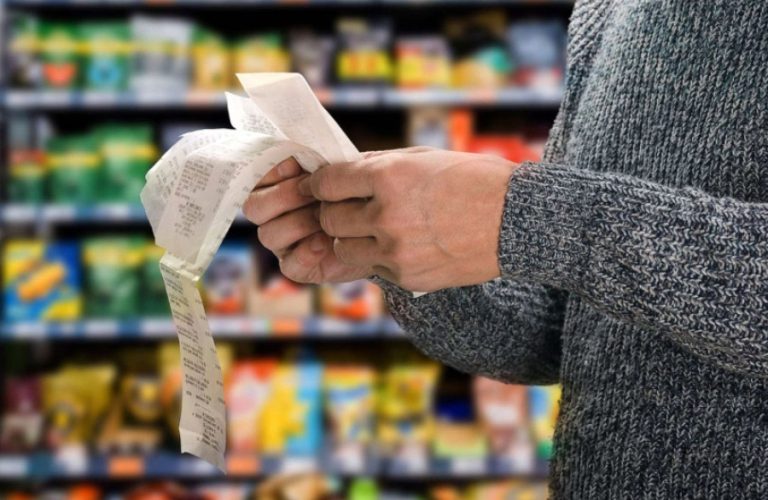 KAKO PREŽIVJETI?: Sve poskupilo, ništa se ne mijenja, proječna plata ne može pokriti ni 50% troškova KAKO PREŽIVJETI?: Sve poskupilo, ništa se ne mijenja, proječna plata ne može pokriti ni 50% troškova