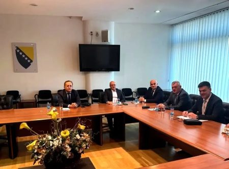 OVO SU NJIHOVI ADUTI PROTIV DRAGANA ČOVIĆA: Na pomolu osnivanje Petorke – cilj je pobijediti HDZ BiH (VIDEO)