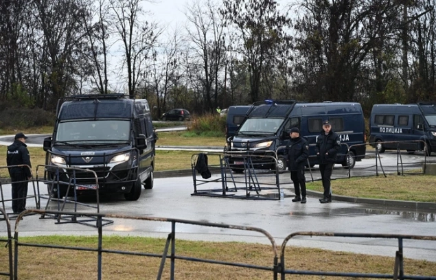 U Idrizovu počelo suđenje za tragediju u diskoteci Puls: 34 osobe i tri kompanije na optuženičkoj klupi U Idrizovu počelo suđenje za tragediju u diskoteci Puls: 34 osobe i tri kompanije na optuženičkoj klupi