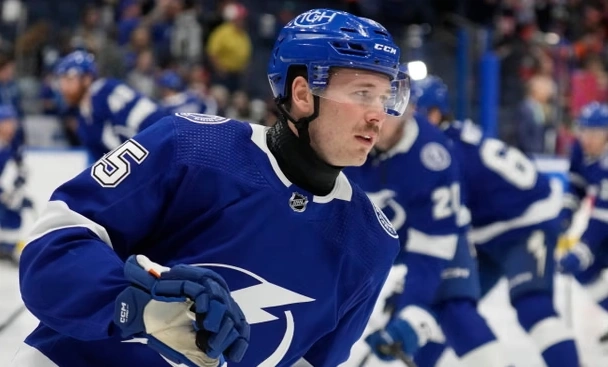 Hokejaši će nositi štitnike za vrat na Zimskim olimpijskim igrama 2026. Hokejaši će nositi štitnike za vrat na Zimskim olimpijskim igrama 2026.