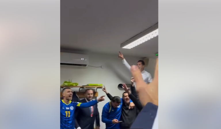 BILINIM POLJEM SE ŠIRI MIRIS LJILJANA…: Halidov hit u svlačionici Zmajeva, Vico zanesen tom ljepotom, pucaju zidovi od decibela (VIDEO)