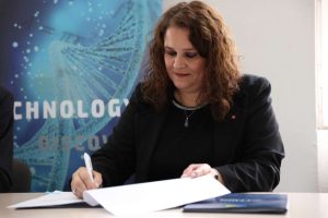 Ministrica Duraković: Podržavamo odlične učenike romske nacionalnosti