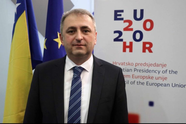 NEDOBROSUSJEDSKI ODNOS PREMA BOSNI I HERCEGOVINI: Hrvatski ambasador se nije odazvao na konsultacije u Predsjedništvo BiH, na Konakovićevo pismo ne odgovara!