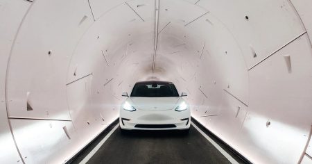 The Boring Company napokon testira Teslin FSD u tunelima Las Vegasa