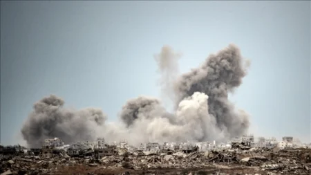 Devetero Palestinaca ubijeno u izraelskim napadima na kuće i vozila u Gazi uprkos prekidu vatre