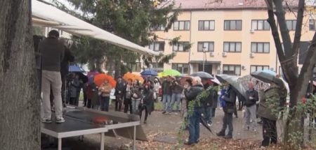 Građani ispred MUP-a TK: Dosta je šutnje i neodgovornosti