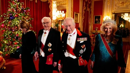 Kralj Charles kroz iskustvo vlastite bolesti u TV emisiji podiže svijest o raku