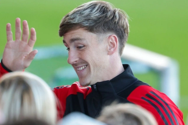 Fudbaler AC Milana Alexis Saelemaekers produžio ugovor do ljeta 2031. godine Fudbaler AC Milana Alexis Saelemaekers produžio ugovor do ljeta 2031. godine