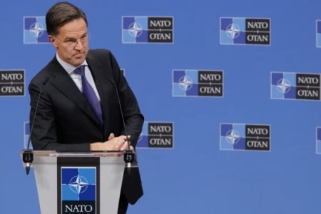 Rutte: Jačamo podršku Ukrajini i povećavamo pritisak na Rusiju