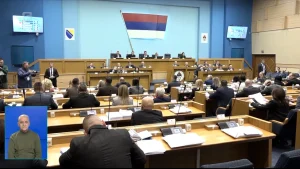 Budžet u sjeni: Avioni, arbitraže i rasprava na engleskom u NSRS-u