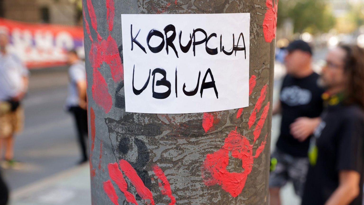 Zašto je borba protiv korupcije ključna za mlade u Srbiji i svetu