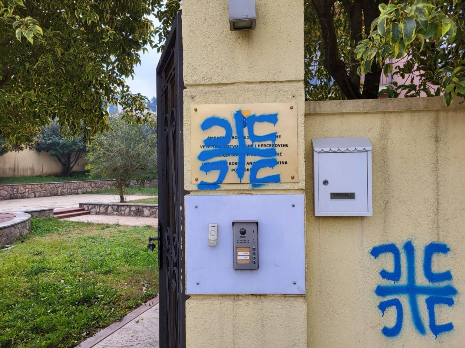 Kolumna Andreja Nikolaidisa: Nakon što su iz Podgorice protjerali Turke, na redu su poturice