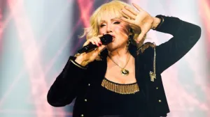 Lepa Brena oduševila publiku u Banjaluci: Imam samo jednu poruku… Lepa Brena oduševila publiku u Banjaluci: Imam samo jednu poruku…