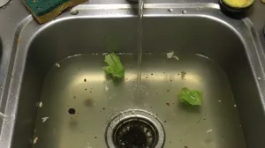 Razlika se odmah osjeti: Ovo je trik koji čuva toplotu u vašem domu – i košta gotovo ništa